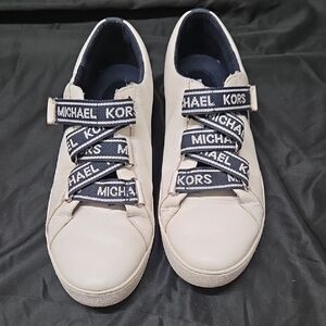 Michael Kors Beige Sneakers with Navy Logo Straps